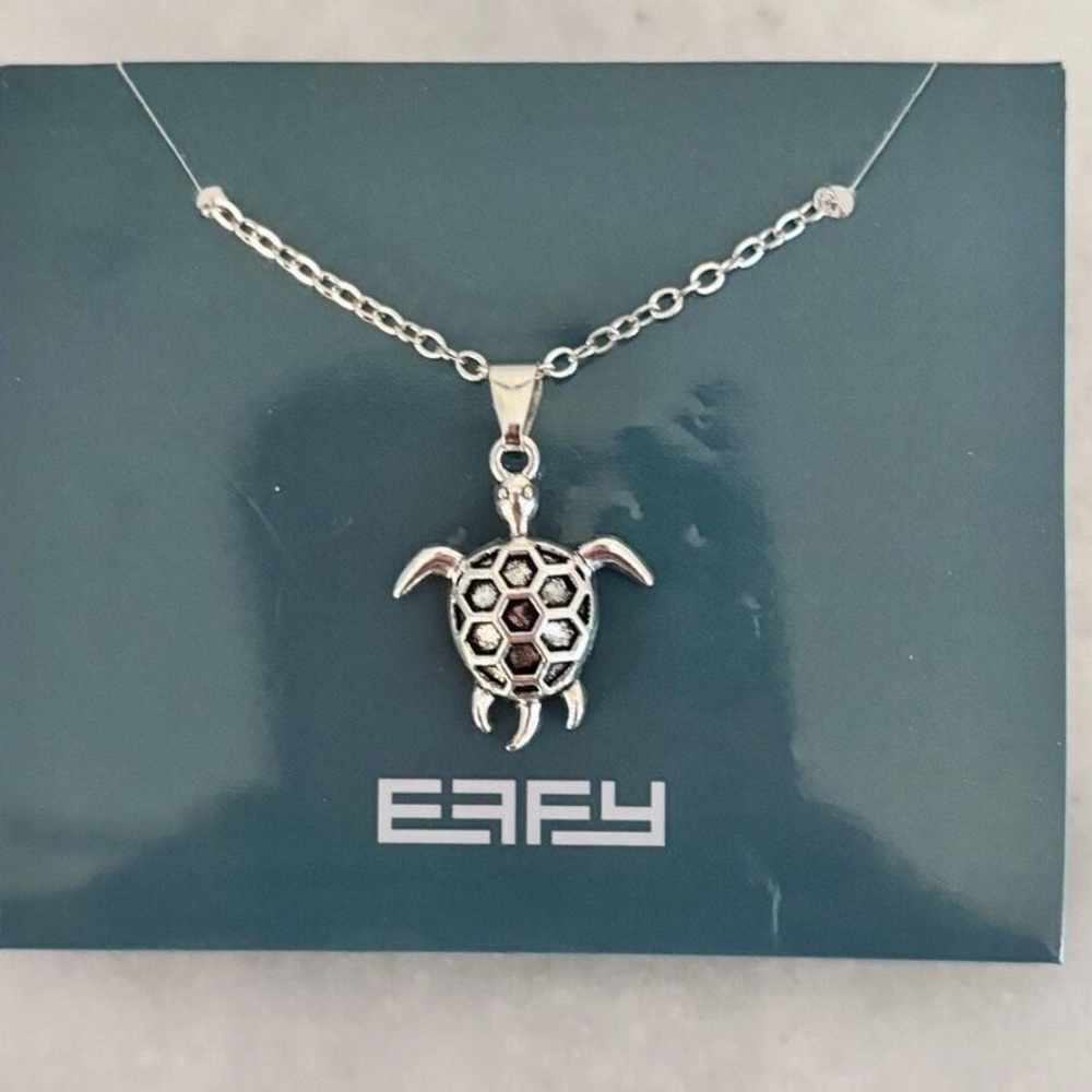 Effy Silver Turtle Necklace with lobster clasp 18.5”